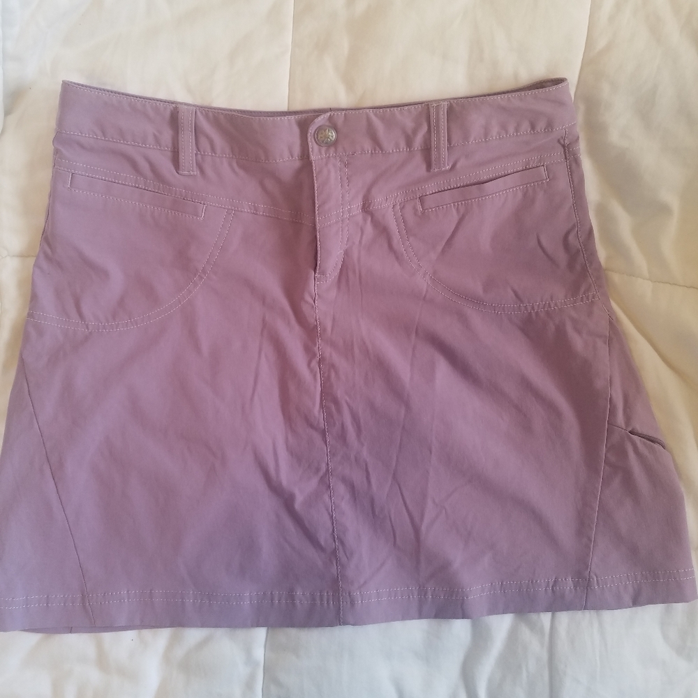 athleta active skirt.  Great condition.